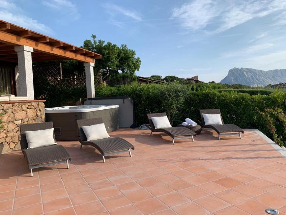Villa Caterina Monte Petrosu Luaran gambar