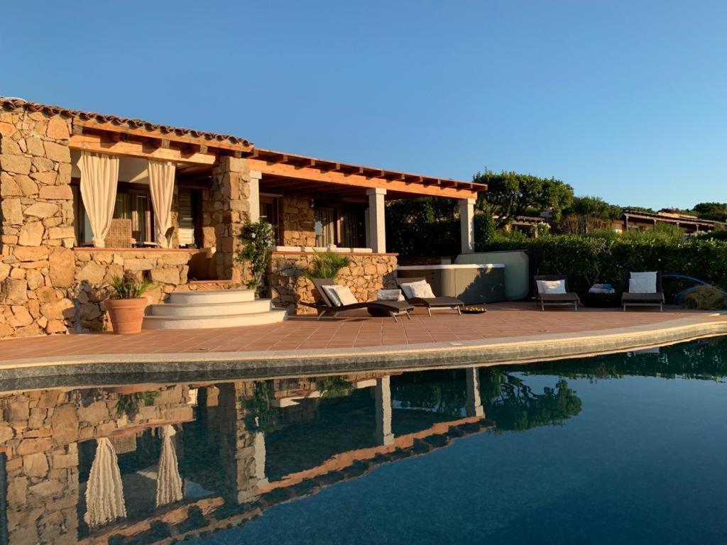 Villa Caterina Monte Petrosu Luaran gambar